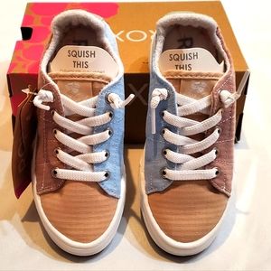 Roxy Rae Multicolor Sneakers, Girls' Size 13